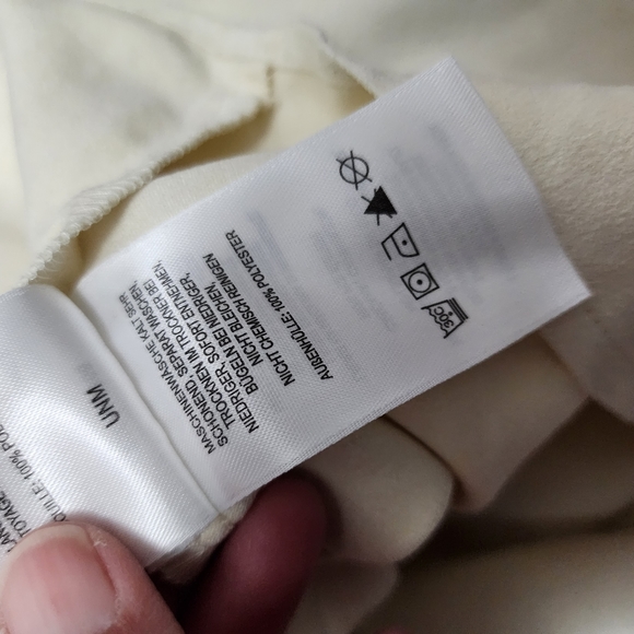 Columbia ecru suedette button down size large - Picture 9 of 9